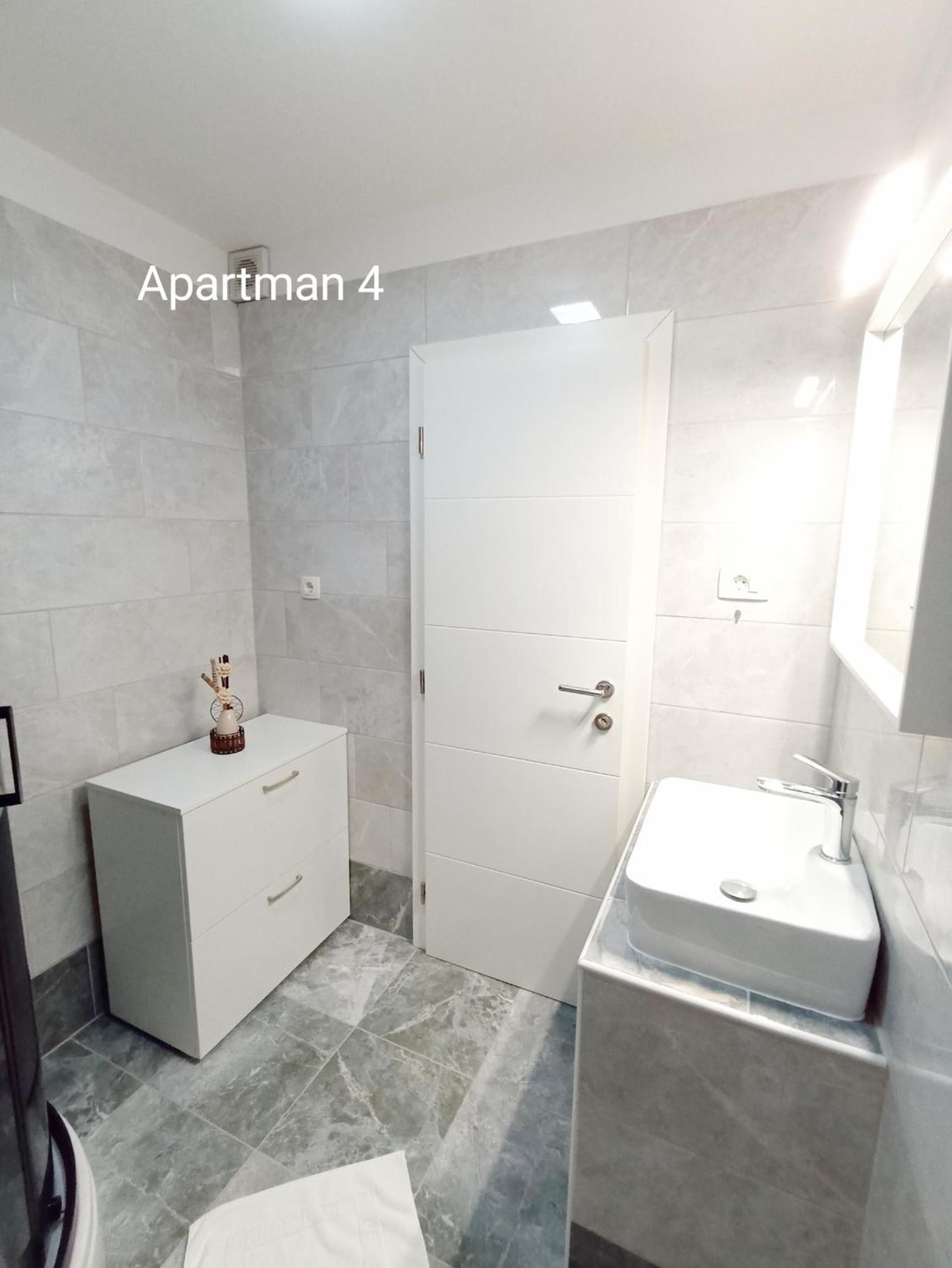 Zeljka Apartment *