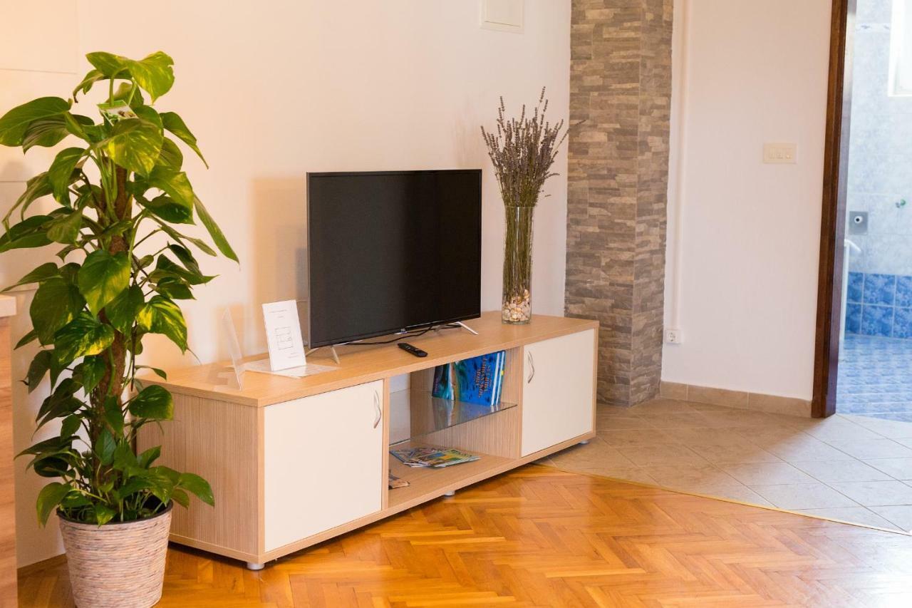 Zeljka Apartment *